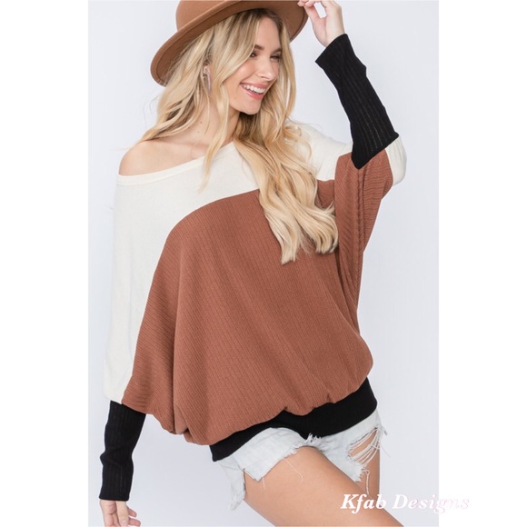 ❤️LAST 1! Oversized Dolman Sleeve Wide Neck Color Block Top! - Picture 3 of 8